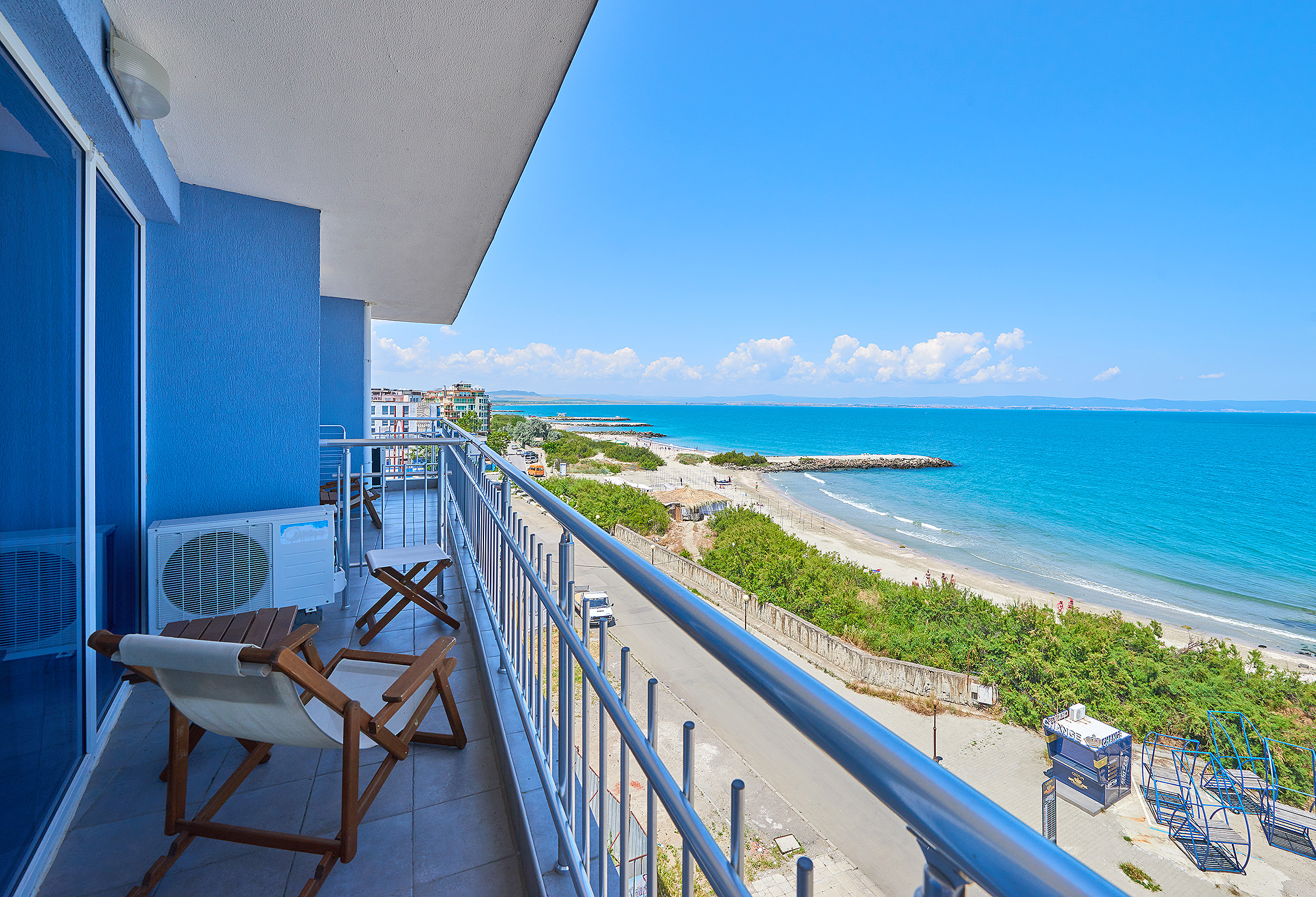 Тераса с морска гледка